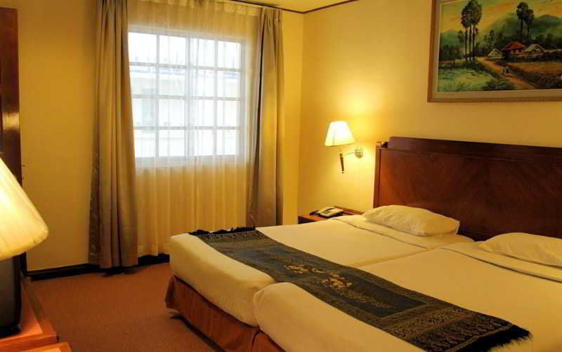 Holiday Villa Hotel City Centre Phnom Penh Exterior foto